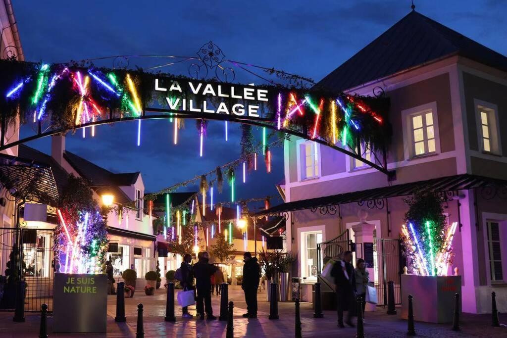 Les Celtes Disneyland 세리스 외부 사진