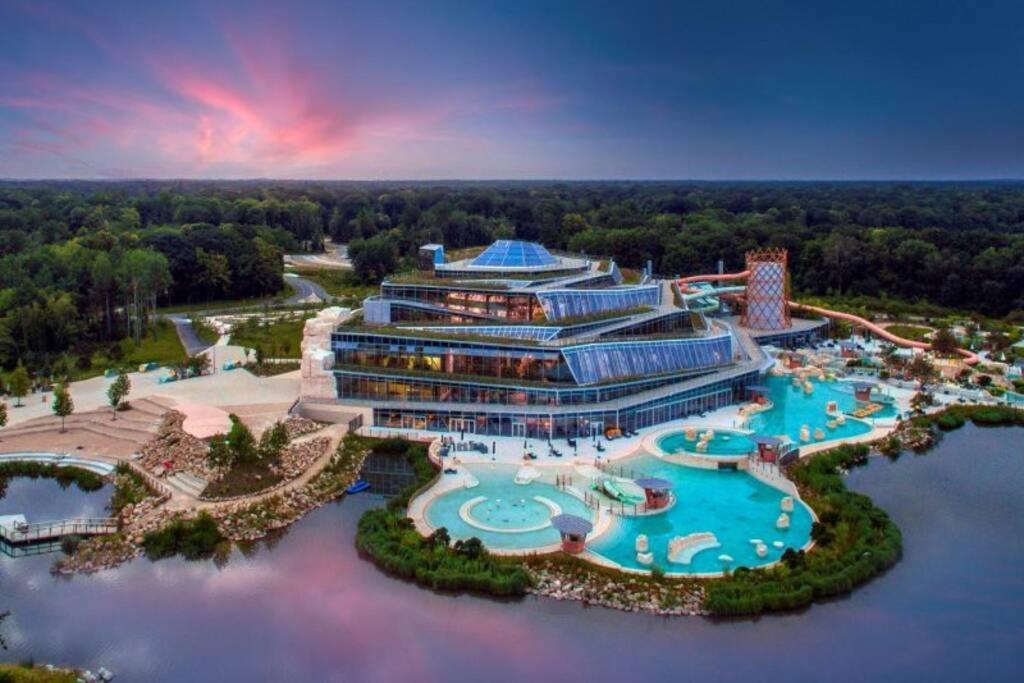 Les Celtes Disneyland 세리스 외부 사진